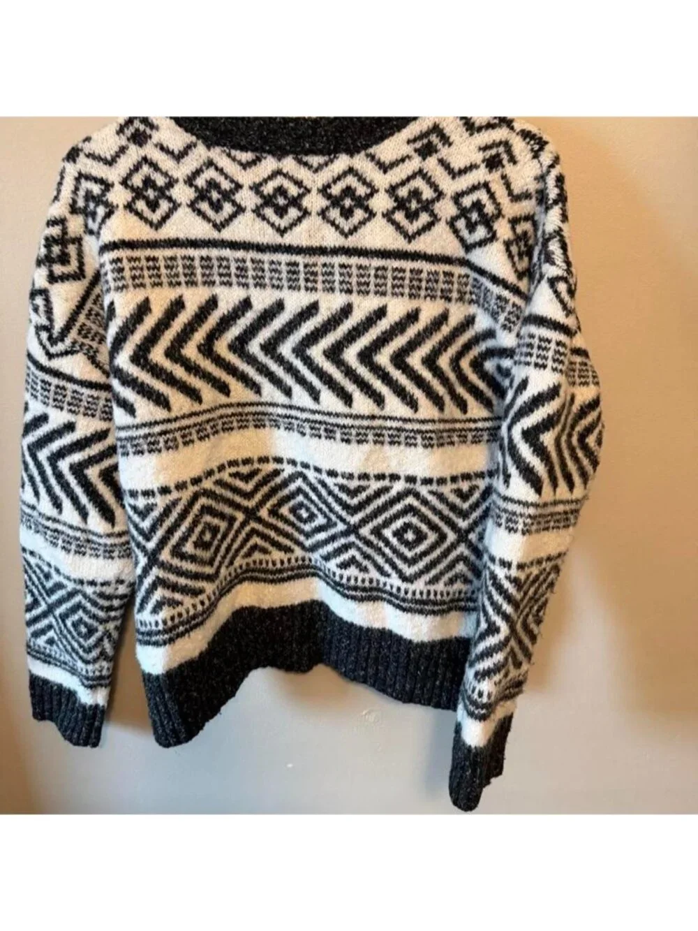Lucky Brand black and white geometric patterned sweater in size M